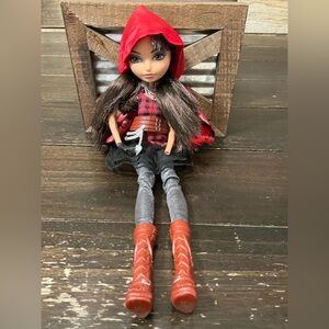 Ever After High Cerise Hood fashion doll